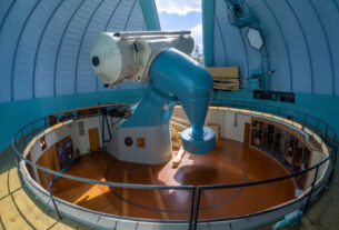 Náš největší astronomický dalekohled slaví narozeniny