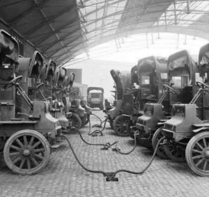 Historie elektromobilů